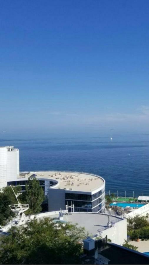 Апартаменты В 50 Метрах От Моря Odessa Luaran gambar